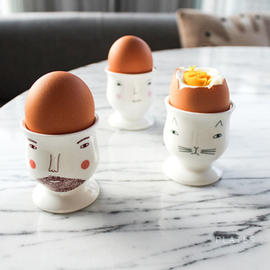 Donna wilson Egg cup플레이츠